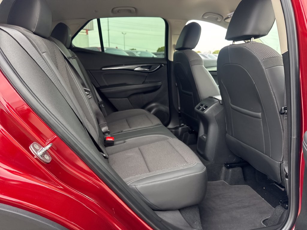 Used 2023 Buick Envision Preferred FWD image 12