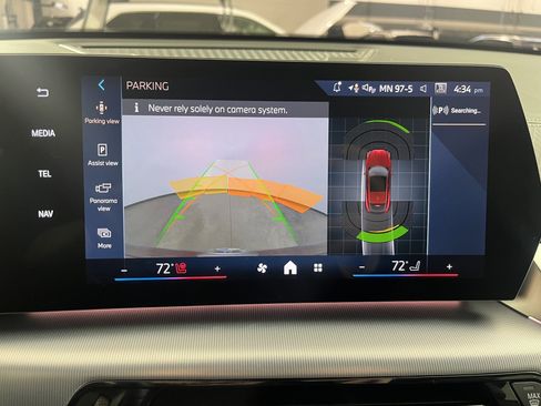 Certified 2025 BMW X2 xDrive28i w/ Convenience Package image 29