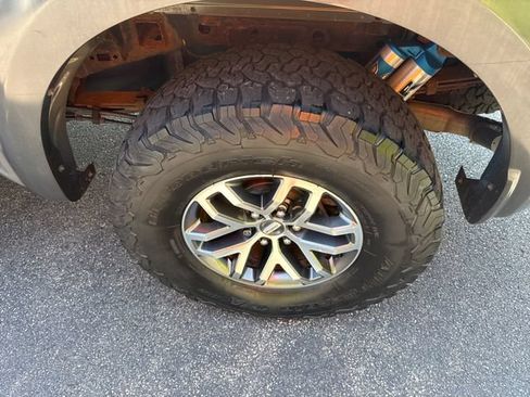 Used 2018 Ford F150 Raptor w/ Equipment Group 802A Luxury AWD/4WD image 20