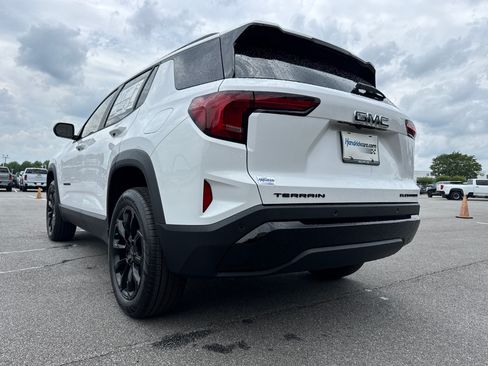 New 2026 GMC Terrain Elevation w/ Black Edition FWD image 9