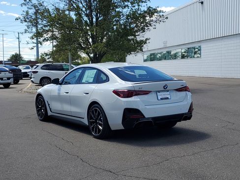New 2026 BMW i4 xDrive40i w/ M Sport Package AWD/4WD image 2
