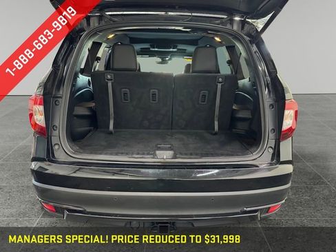 Used 2021 Honda Pilot Black Edition image 15