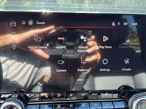 New 2026 GMC Canyon Elevation w/ Convenience Package image 14