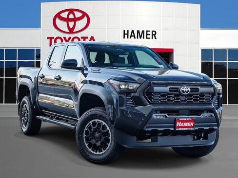 New 2026 Toyota Tacoma TRD Off-Road AWD/4WD image 1