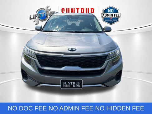 Used 2021 Kia Seltos S FWD image 9