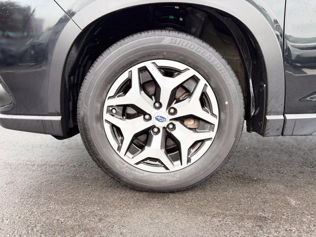 Used 2023 Subaru Forester Premium AWD/4WD image 28