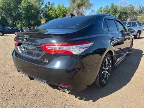 Used 2020 Toyota Camry SE w/ Cold Weather Package AWD/4WD image 7