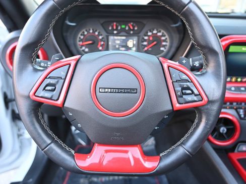 Used 2021 Chevrolet Camaro LT w/ RS Package image 25