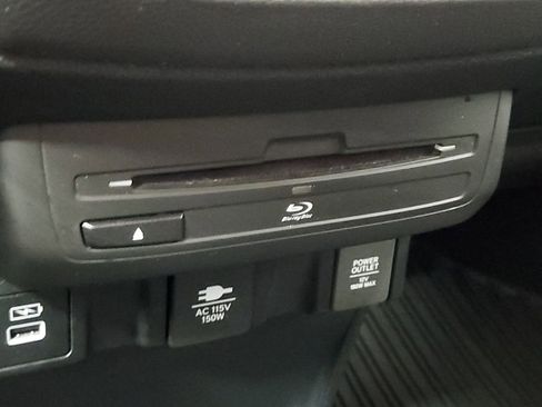 Certified 2023 Honda Odyssey Touring image 41