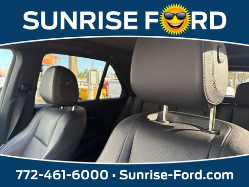 Used 2022 Mercedes-Benz GLE 350 4MATIC image 1