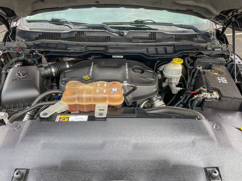 Used 2017 RAM 1500 Laramie w/ Cold Weather Group image 47