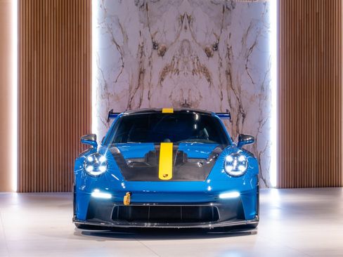 Used 2024 Porsche 911 GT3 RS RWD image 2