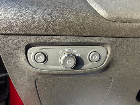 Certified 2020 Buick Encore GX Select w/ Sport Touring Package AWD/4WD image 30