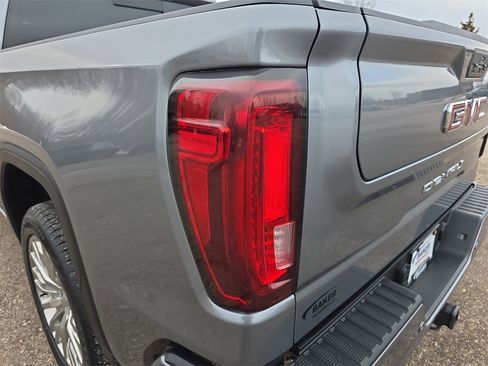 Used 2022 GMC Sierra 1500 Denali w/ Denali Premium Package image 34