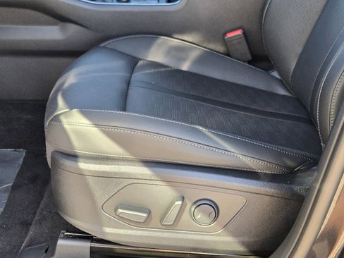 New 2026 Kia Sorento S w/ S Panoramic Sunroof Package image 17