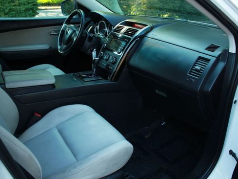 Used 2015 MAZDA CX-9 Sport FWD image 19