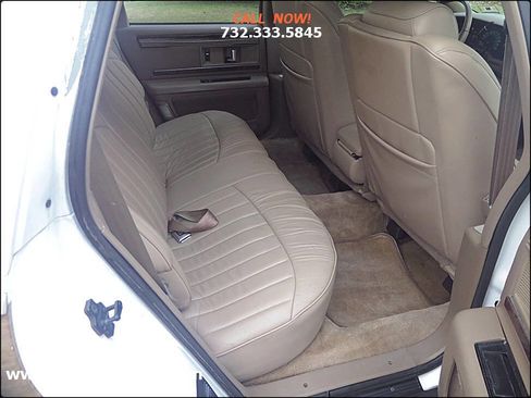 Used 1996 Buick Roadmaster Estate image 14