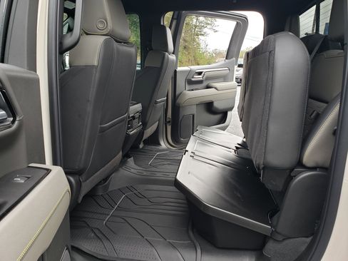 New 2026 Chevrolet Silverado 1500 ZR2 w/ LPO, Dark Essentials Package image 33