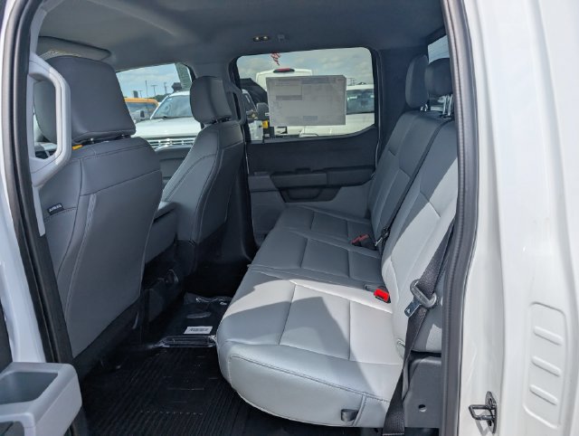 New 2026 Ford F350 XL w/ XL Chrome Package AWD/4WD image 11