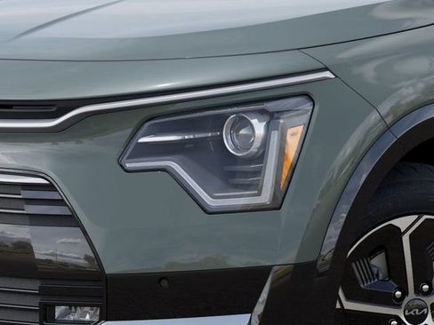 New 2026 Kia Niro SX image 10
