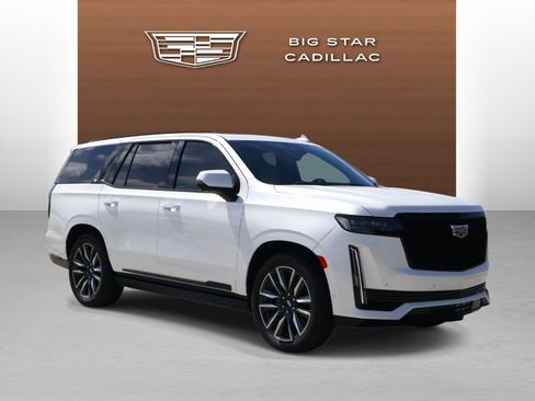 Used 2021 Cadillac Escalade Sport w/ Driver Assist Tech Package AWD/4WD image 7
