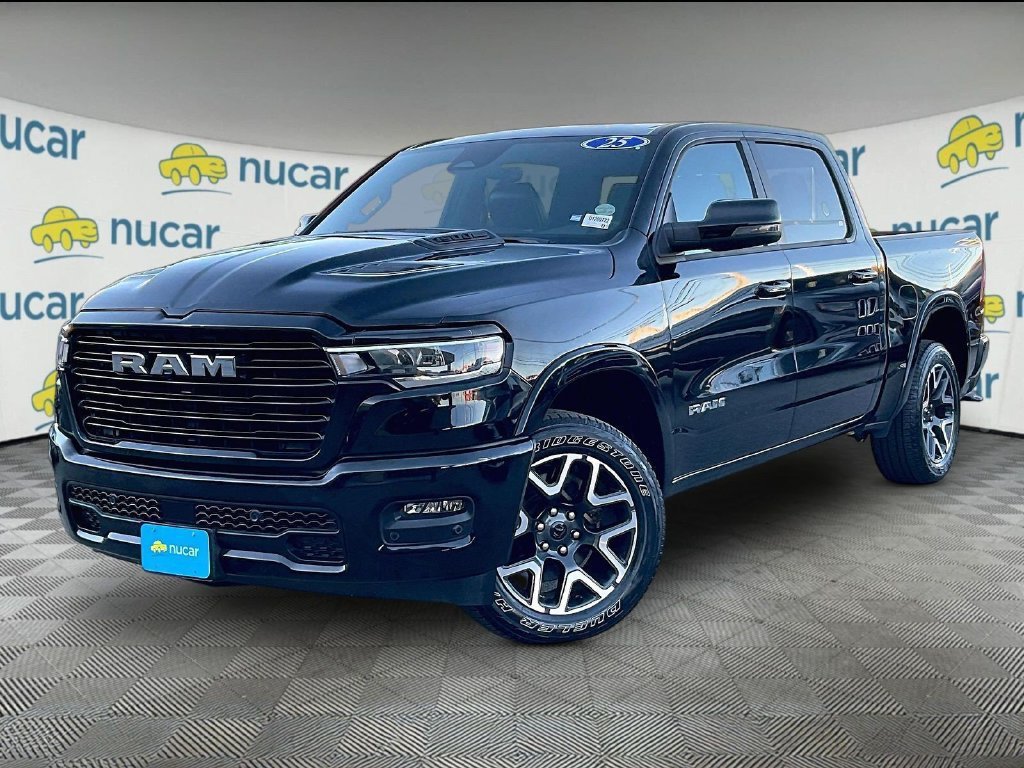 Used 2025 RAM 1500 Laramie w/ Sport Appearance Package AWD/4WD image 3