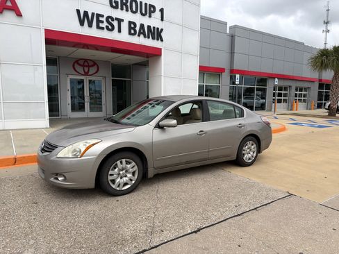 Used 2012 Nissan Altima 2.5 S w/ Enhanced Security Pkg image 3