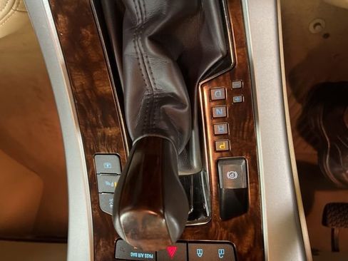 Used 2010 Buick LaCrosse CXL w/ Luxury Package image 28