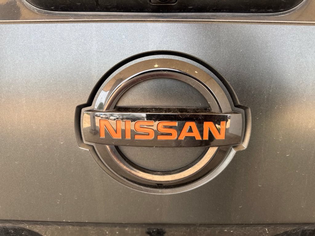Used 2021 Nissan Titan PRO-4X w/ Pro-4x Convenience Package AWD/4WD image 8