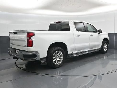 Used 2023 Chevrolet Silverado 1500 LTZ w/ LTZ Convenience Package II AWD/4WD image 3