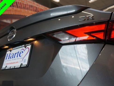 Certified 2023 Nissan Sentra SR w/ SR Premium Package image 45