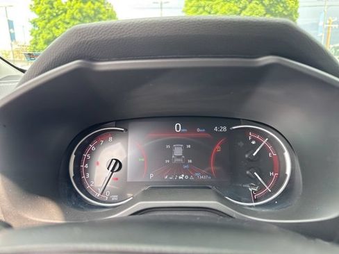 Used 2025 Toyota RAV4 LE AWD/4WD image 17