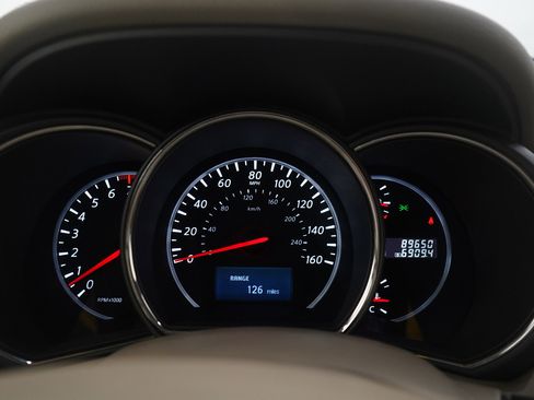 Used 2014 Nissan Murano SV image 27