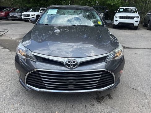 Used 2016 Toyota Avalon XLE image 3