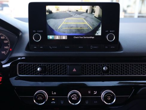 Used 2024 Honda Civic Sport image 29