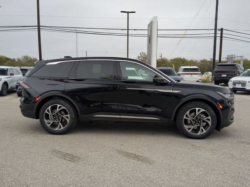 New 2026 Lincoln Nautilus Premier w/ Equipment Group 102A image 2