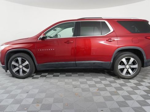 Used 2018 Chevrolet Traverse LT image 4