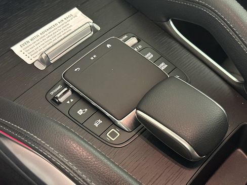 Certified 2026 Mercedes-Benz GLE 350 4MATIC image 33