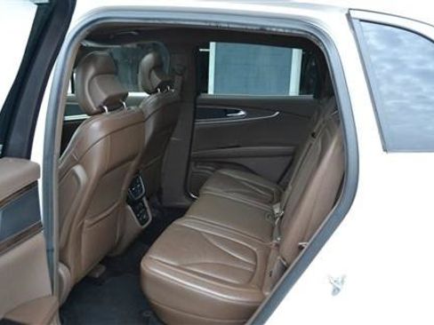 Used 2016 Lincoln MKX Reserve w/ Climate Package AWD/4WD image 20