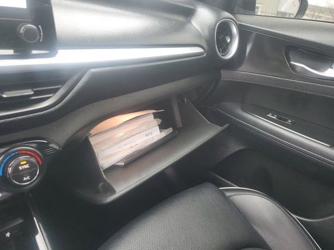 Used 2022 Kia Forte GT-Line w/ GT-Line Premium Package image 23