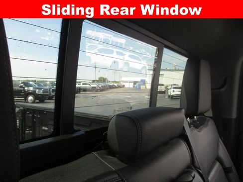 Used 2022 GMC Sierra 2500 Denali AWD/4WD image 27