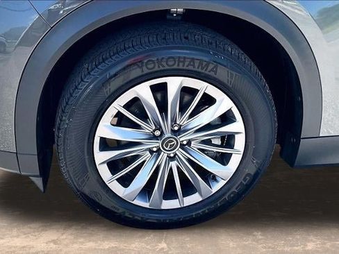 Used 2025 MAZDA CX-90 3.3 Turbo w/ Preferred Package AWD/4WD image 31
