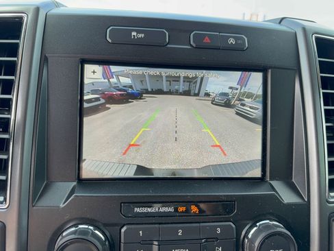 Certified 2019 Ford F150 XLT image 18