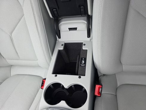 New 2026 Porsche Macan S AWD/4WD image 25