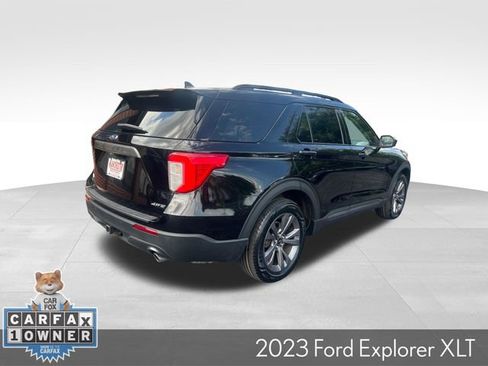 Used 2023 Ford Explorer XLT w/ Equipment Group 202A AWD/4WD image 8
