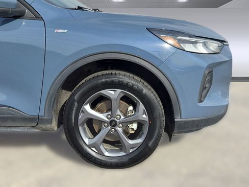 Used 2025 Ford Escape ST-Line Select image 12