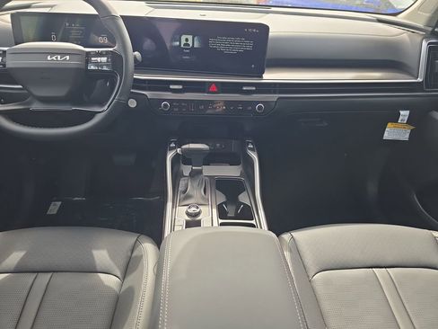 New 2026 Kia Sorento S FWD image 14