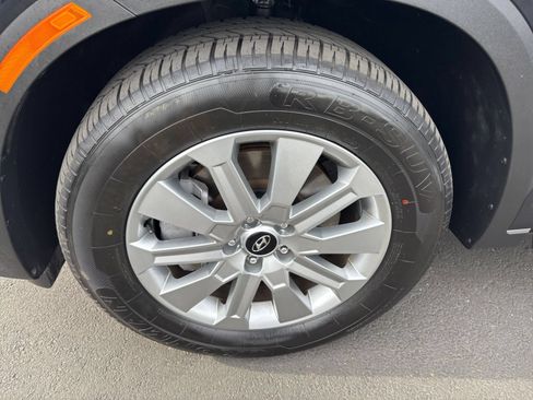 Used 2025 Hyundai Palisade SEL FWD image 29