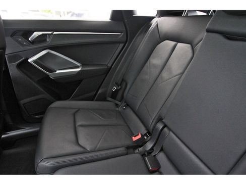 Used 2025 Audi Q3 2.0T Premium AWD/4WD image 14