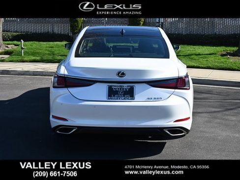 Used 2025 Lexus ES 350 w/ Premium Package image 5
